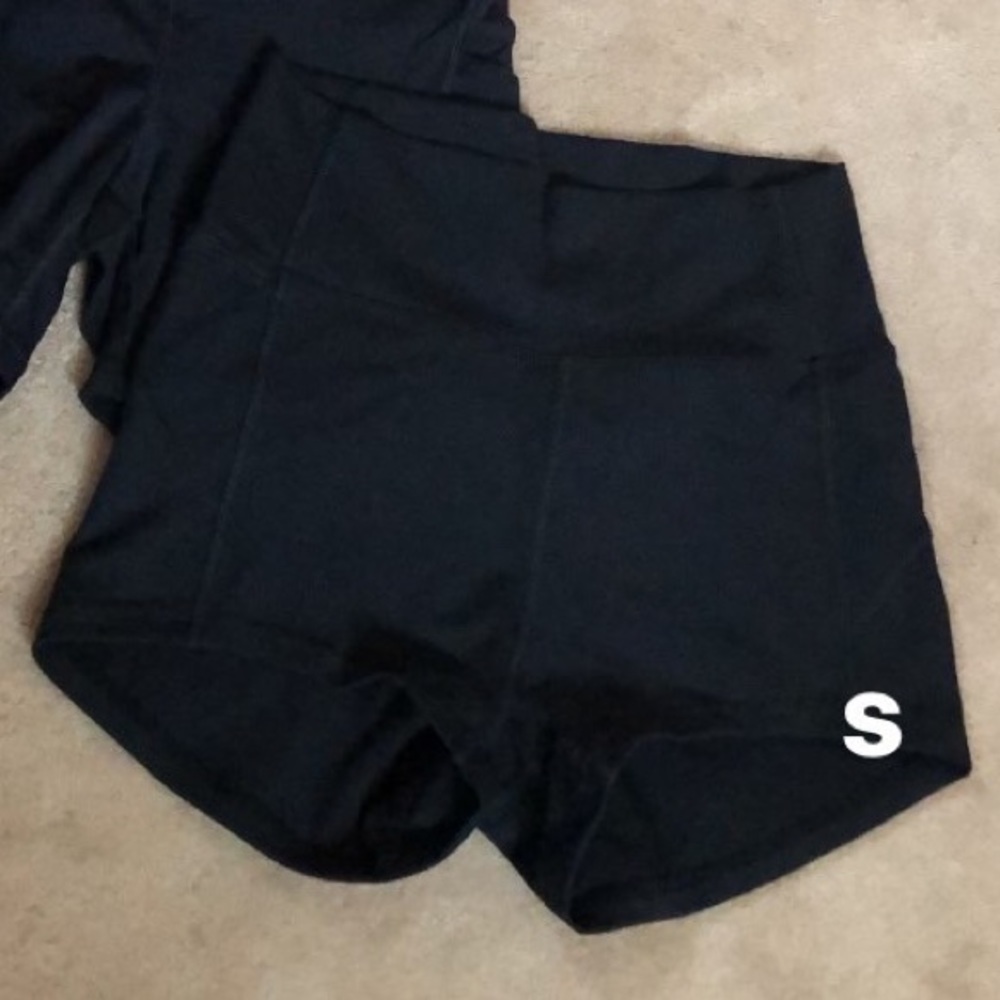 FREE SPIRIT OUTLET SPANDEX SHORTS